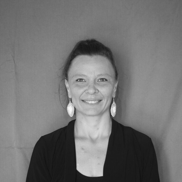 Portrait de Julie Léveillée - candidate au poste de conseillère aux élections 2025 de Pekuakamiulnuatsh Takuhikan